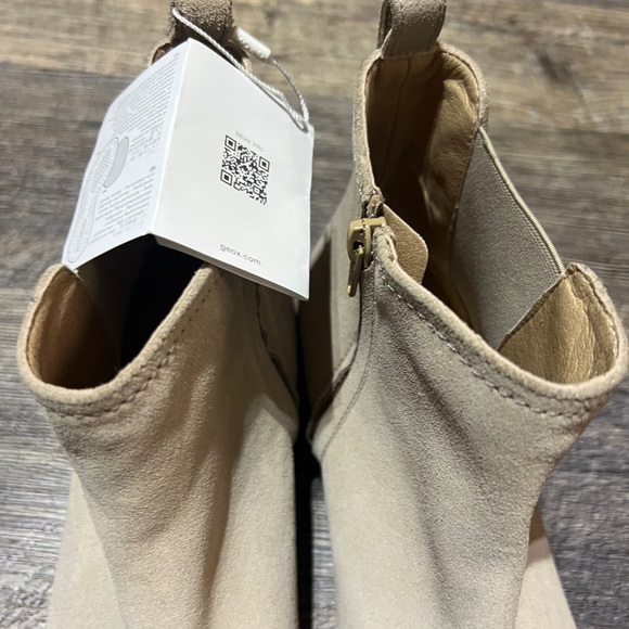 Geox - Picture 11 of 11